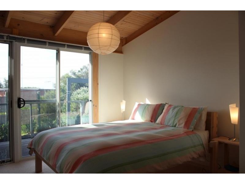 4 BRADLEY, Venus Bay VIC 3956