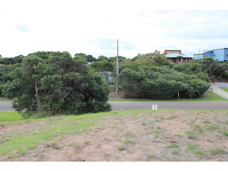 99 INLET VIEW ROAD, Venus Bay VIC 3956