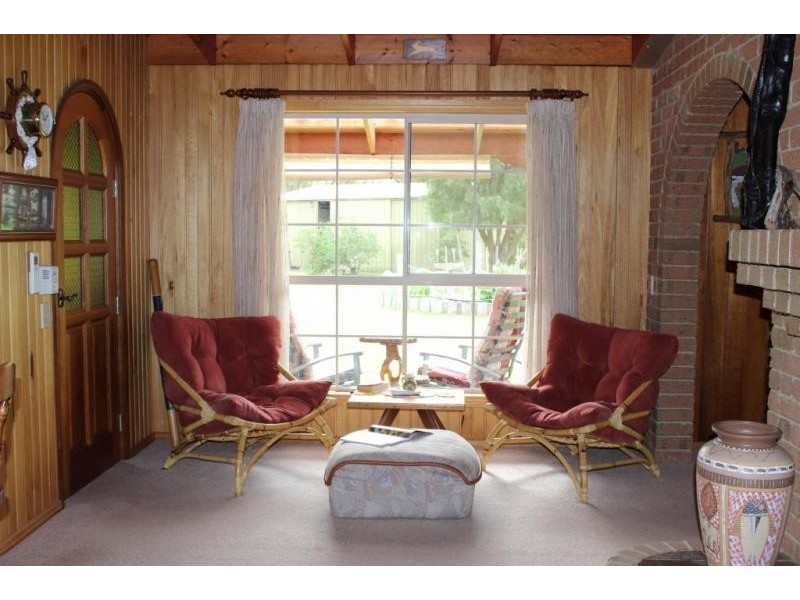 810 LEES ROAD, Venus Bay VIC 3956