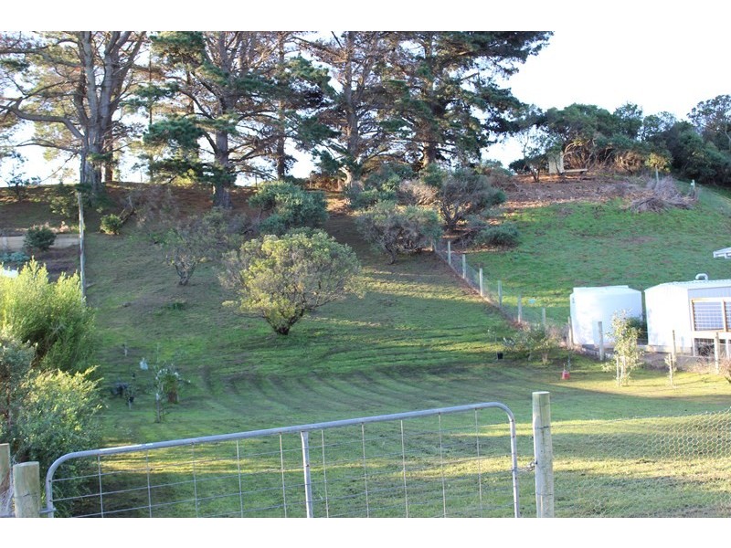 93 PANDORA AVENUE, Venus Bay VIC 3956