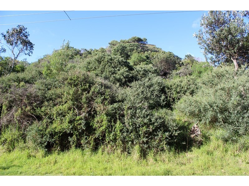 16 WEBSTER AVENUE, Venus Bay VIC 3956