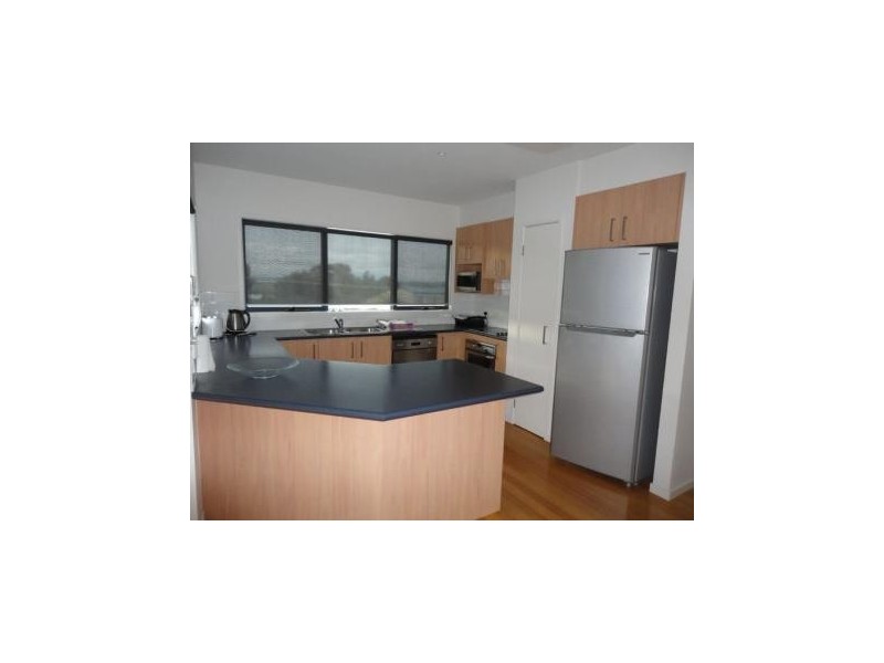 8 LANDSCAPE DRIVE, Venus Bay VIC 3956