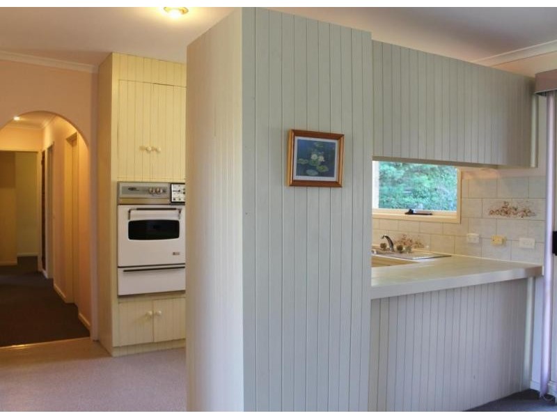 11 CONSTANCE CRESCENT, Venus Bay VIC 3956