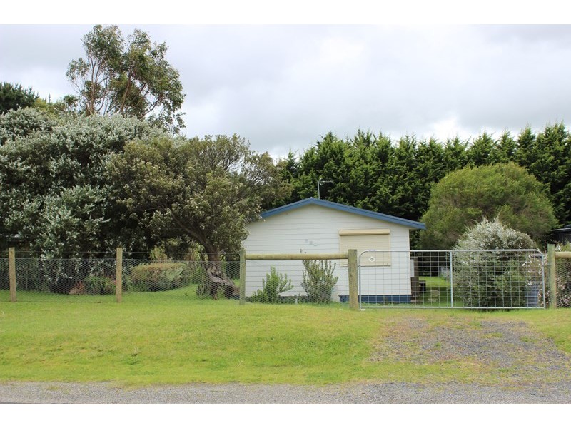 227 JUPITER BOULEVARD, Venus Bay VIC 3956