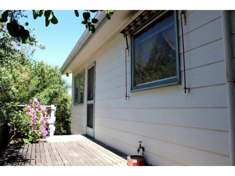 27 CONDON CRESCENT, Venus Bay VIC 3956