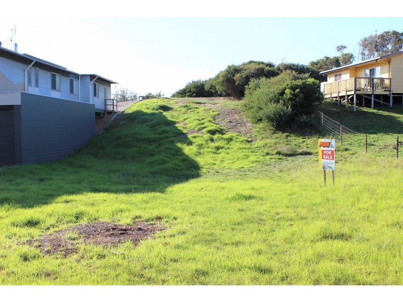 27 SATURN PARADE, Venus Bay VIC 3956