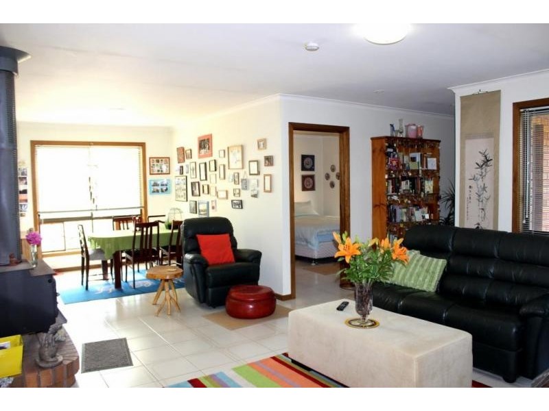 37 OUTLOOK DRIVE, Venus Bay VIC 3956