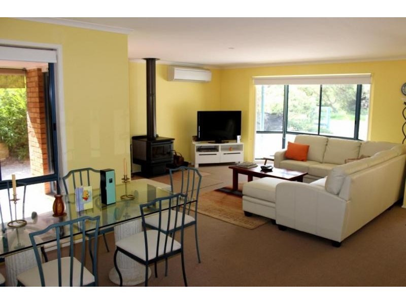 193 JUPITER BOULEVARD, Venus Bay VIC 3956