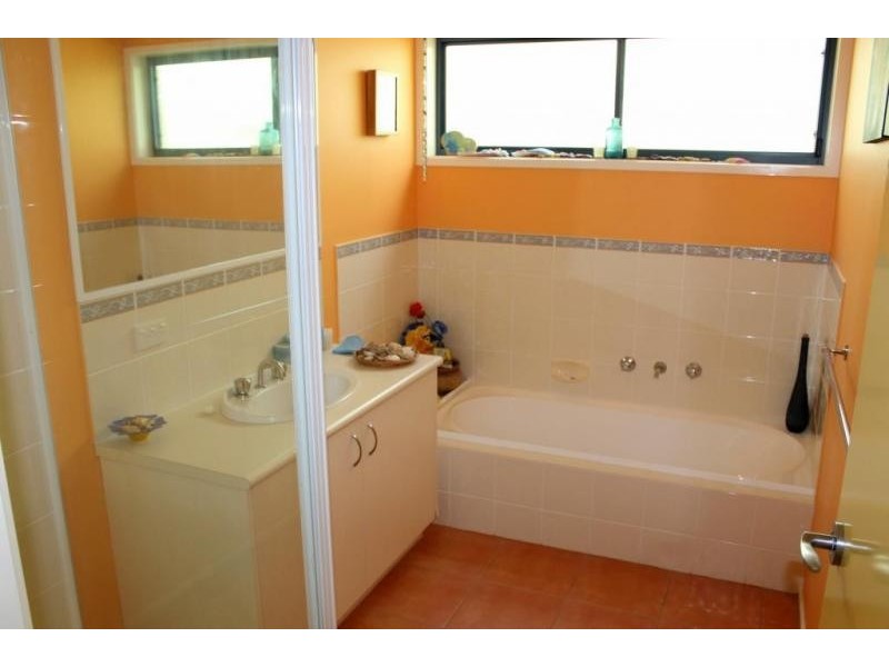 193 JUPITER BOULEVARD, Venus Bay VIC 3956