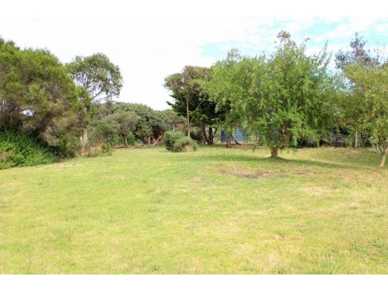 1 LINK ROAD, Venus Bay VIC 3956
