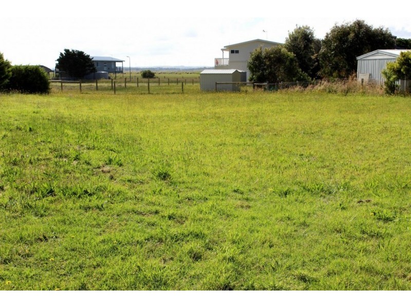 5 PARIS CRESCENT, Venus Bay VIC 3956