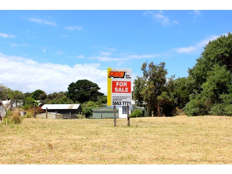 50 MCINDOE AVENUE, Venus Bay VIC 3956