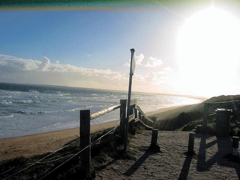 50 MCINDOE AVENUE, Venus Bay VIC 3956