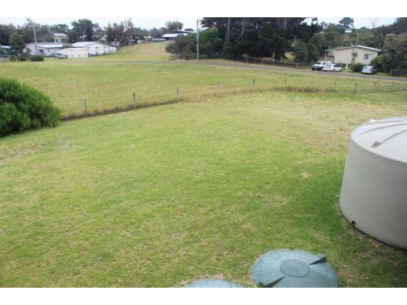 6 PLUTO DRIVE, Venus Bay VIC 3956