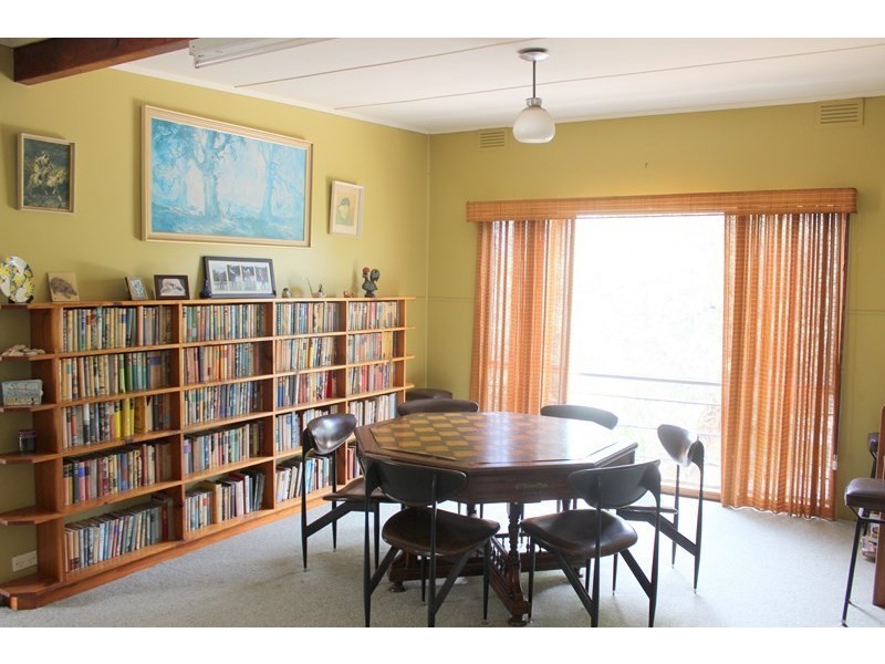 37 PANDORA AVE, Venus Bay VIC 3956