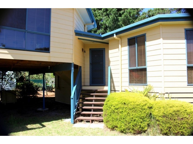 30 PANDORA AVENUE, Venus Bay VIC 3956