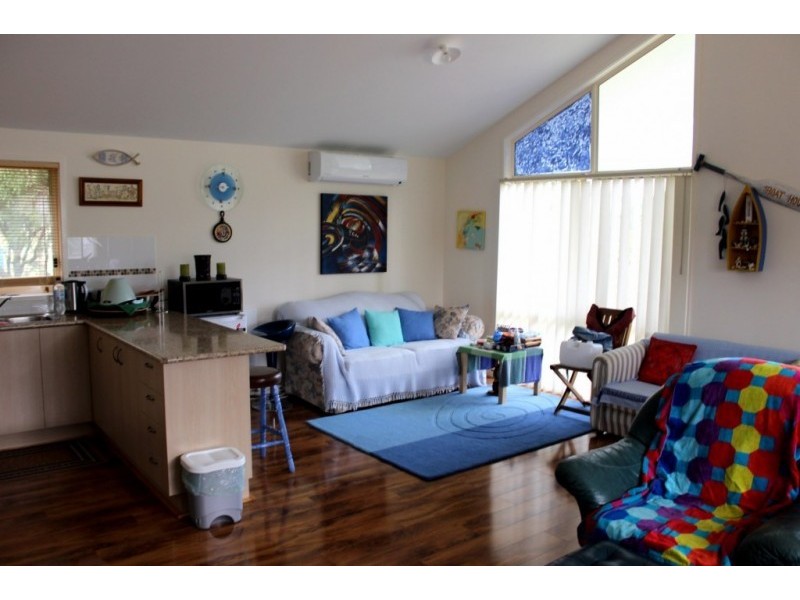 17 JUNO ROAD, Venus Bay VIC 3956