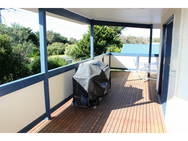 657 LEES ROAD, Venus Bay VIC 3956