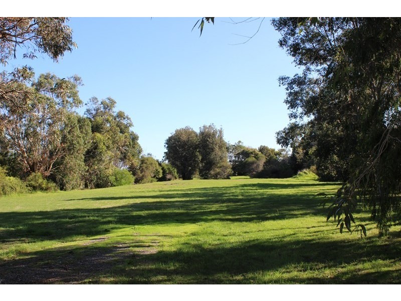 17-19 SCHOOL ROAD, Tarwin Lower VIC 3956