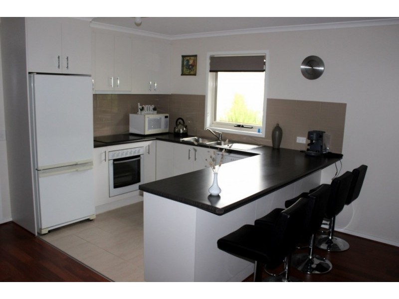 60 ATHERTON DRIVE, Venus Bay VIC 3956