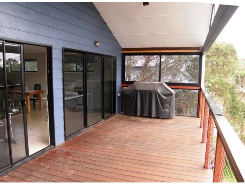 7 MELALEUCA AVENUE, Walkerville VIC 3956