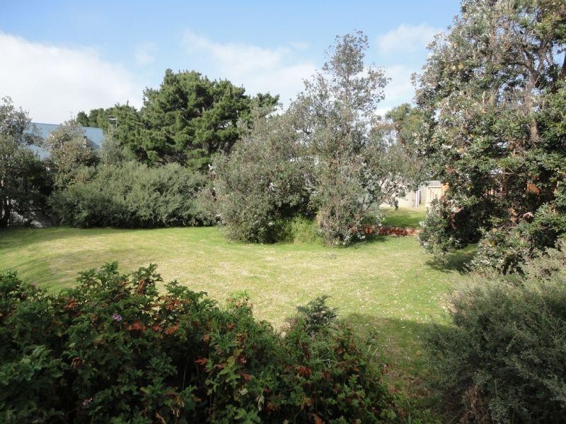 68 MCINDOE AVENUE, Venus Bay VIC 3956