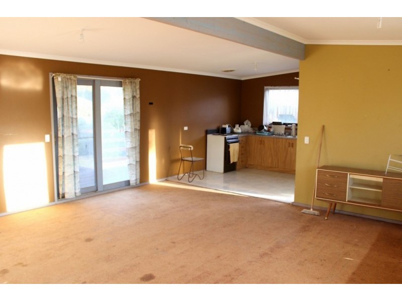 16 CONDON CRESCENT, Venus Bay VIC 3956