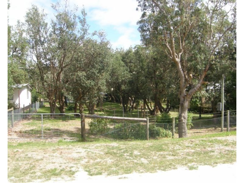 14 CANTOR DRIVE, Venus Bay VIC 3956