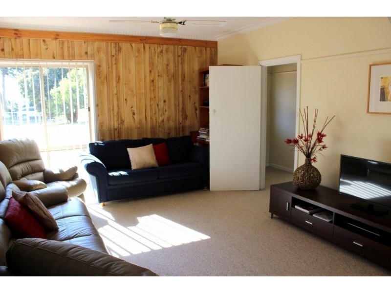 7 LEES ROAD, Venus Bay VIC 3956