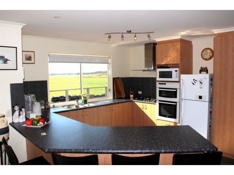 30 PLUTO DRIVE, Venus Bay VIC 3956