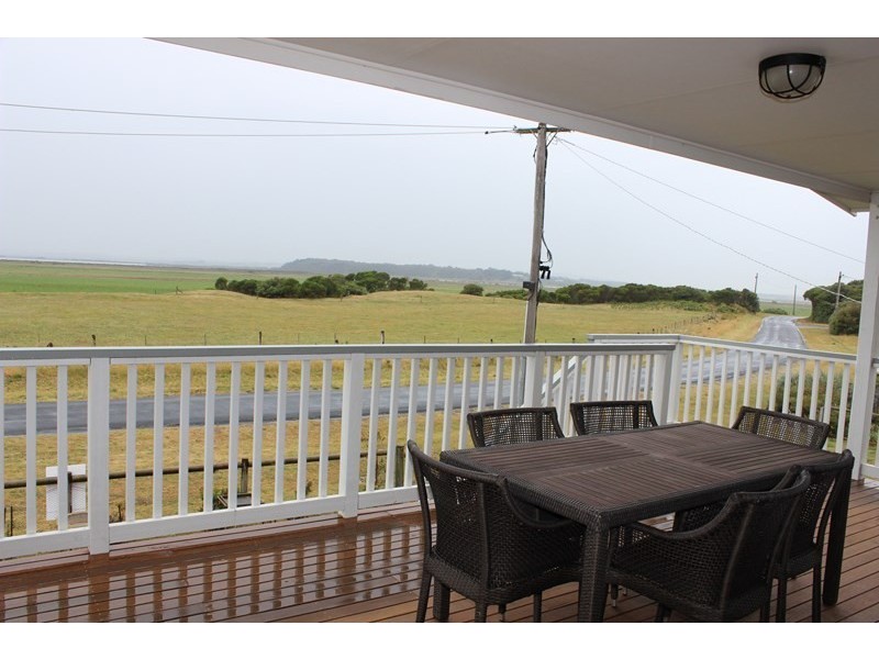 109 LEES ROAD, Venus Bay VIC 3956