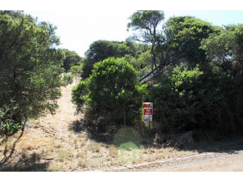 20. ATKINSON AVE, Venus Bay VIC 3956