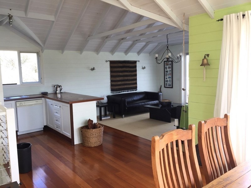 6 ATKINSON AVE, Venus Bay VIC 3956