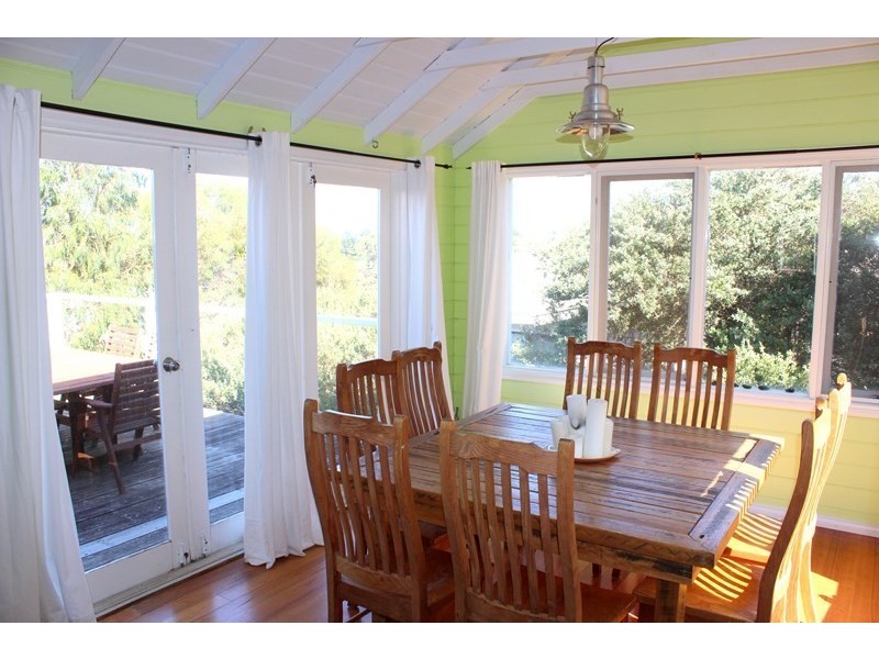 6 ATKINSON AVE, Venus Bay VIC 3956