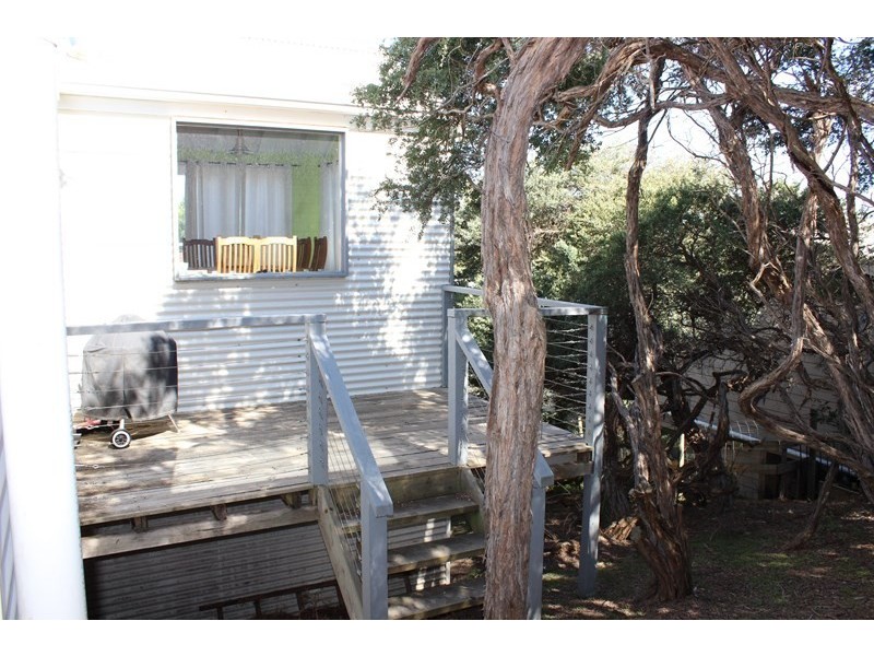 6 ATKINSON AVE, Venus Bay VIC 3956