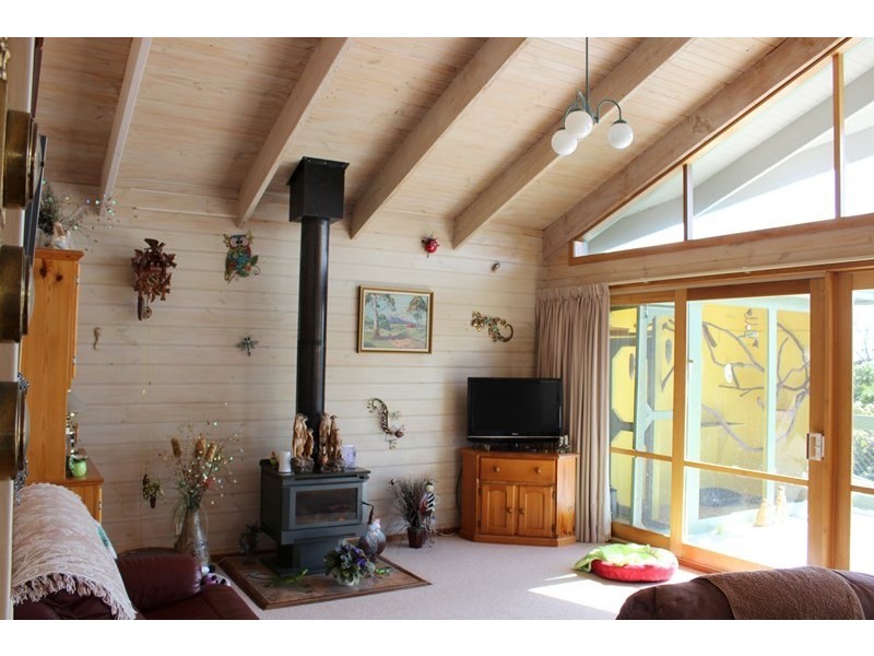 740 LEES ROAD, Venus Bay VIC 3956