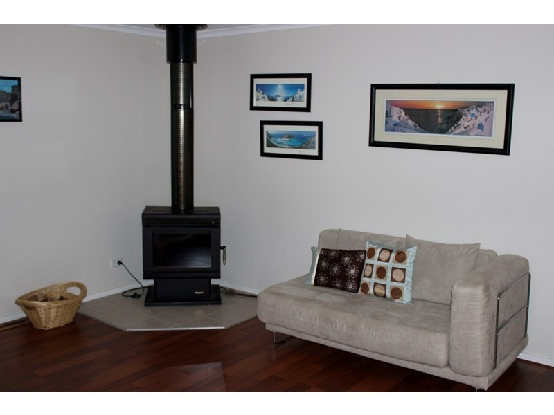 60 ATHERTON DRIVE, Venus Bay VIC 3956