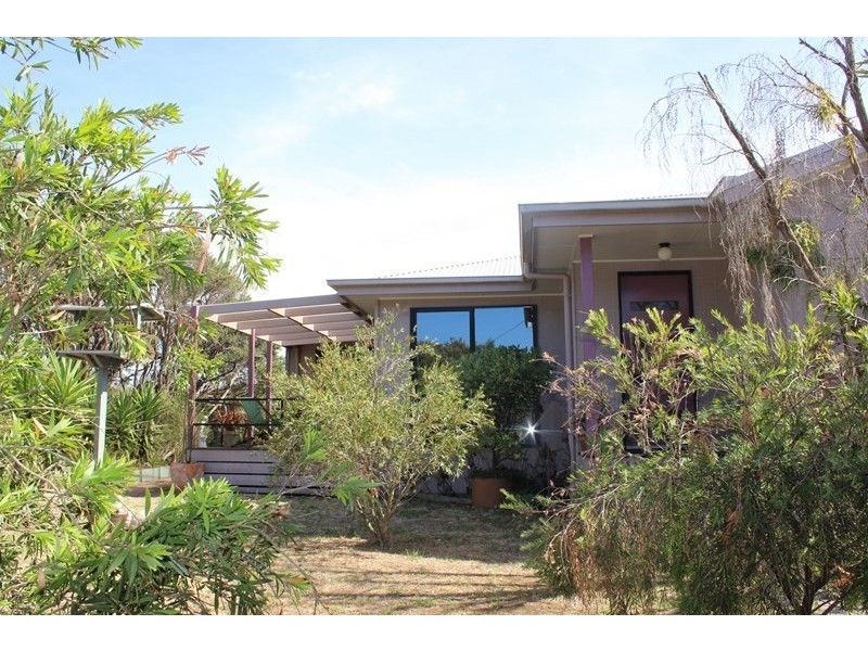 66 CANTERBURY ROAD, Venus Bay VIC 3956