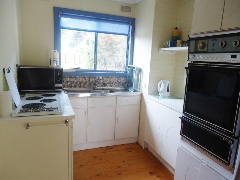 34 PANDORA AVE, Venus Bay VIC 3956