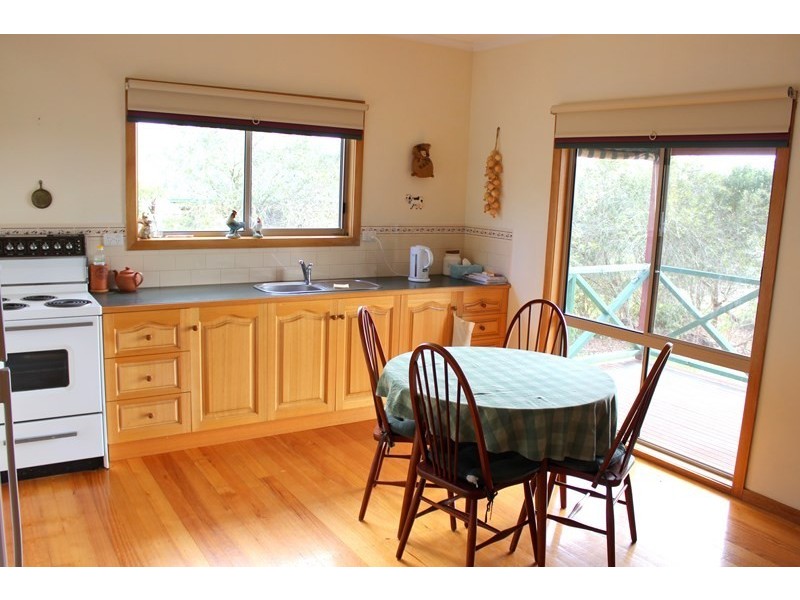 139 LEES ROAD, Venus Bay VIC 3956