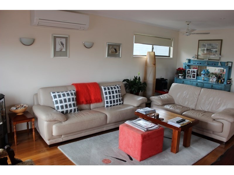 7 CONSTANCE CRESCENT, Venus Bay VIC 3956