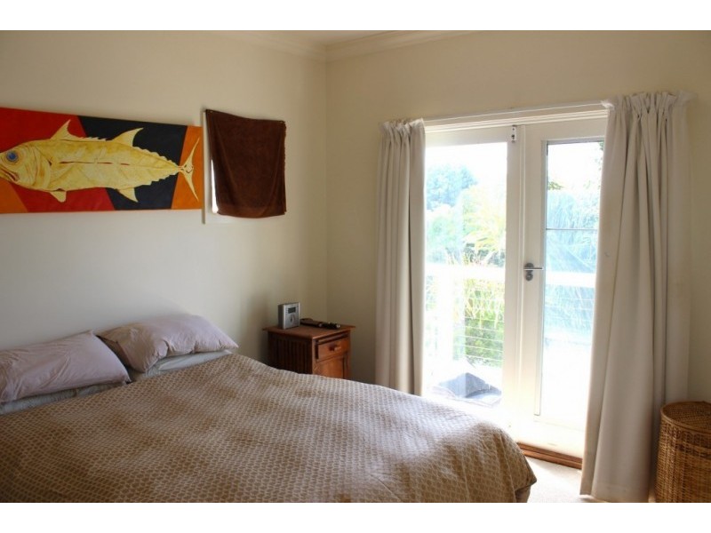 95 GREVILLIA STREET, Walkerville VIC 3956