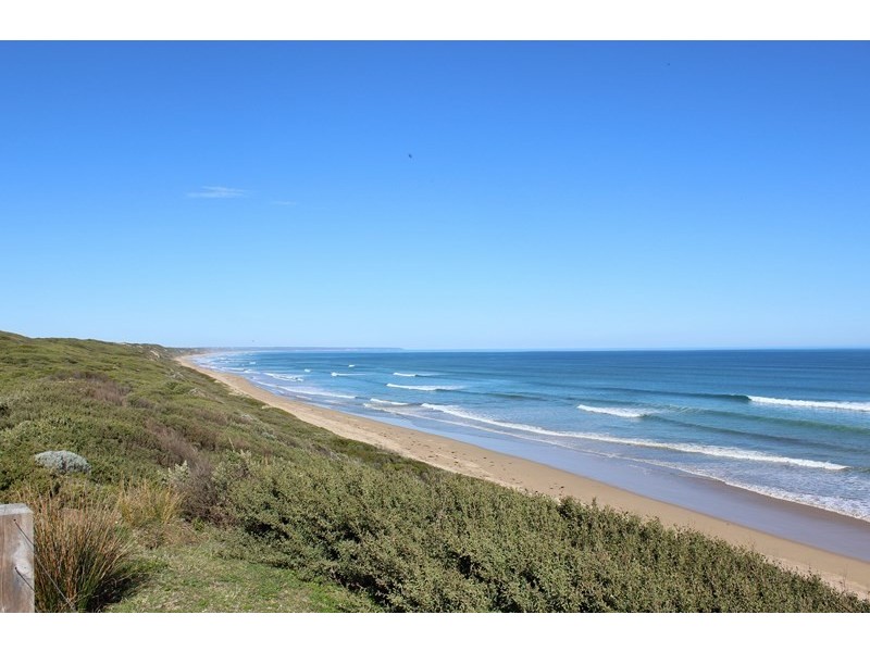 40 ST.IVES CRESCENT, Venus Bay VIC 3956