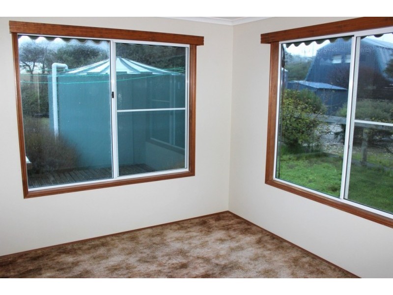 8, CONSTANCE CRES, Venus Bay VIC 3956