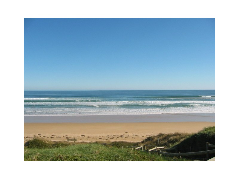 8, CONSTANCE CRES, Venus Bay VIC 3956