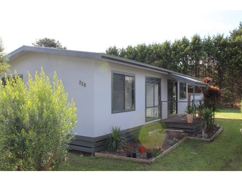 229 JUPITER BOULEVARD, Venus Bay VIC 3956