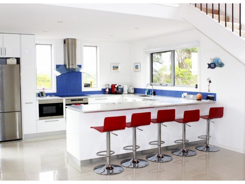 800 LEES ROAD, Venus Bay VIC 3956