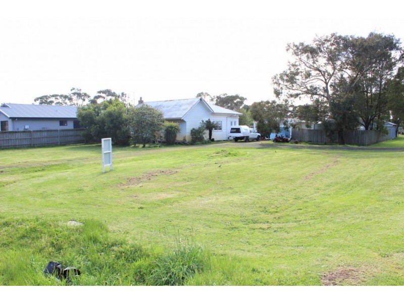 10 WALKERVILLE ROAD, Tarwin Lower VIC 3956