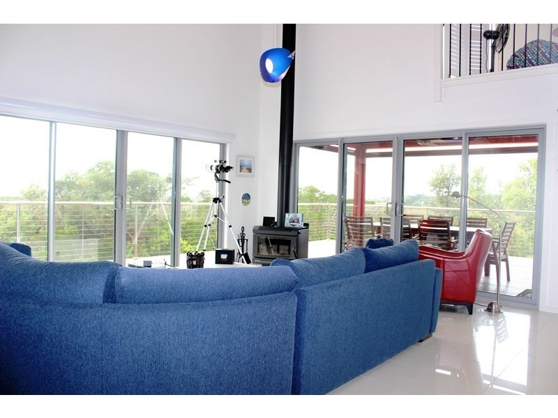 800 LEES ROAD, Venus Bay VIC 3956