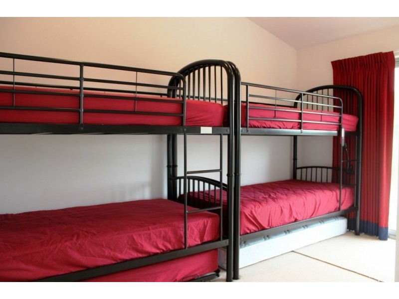 800 LEES ROAD, Venus Bay VIC 3956